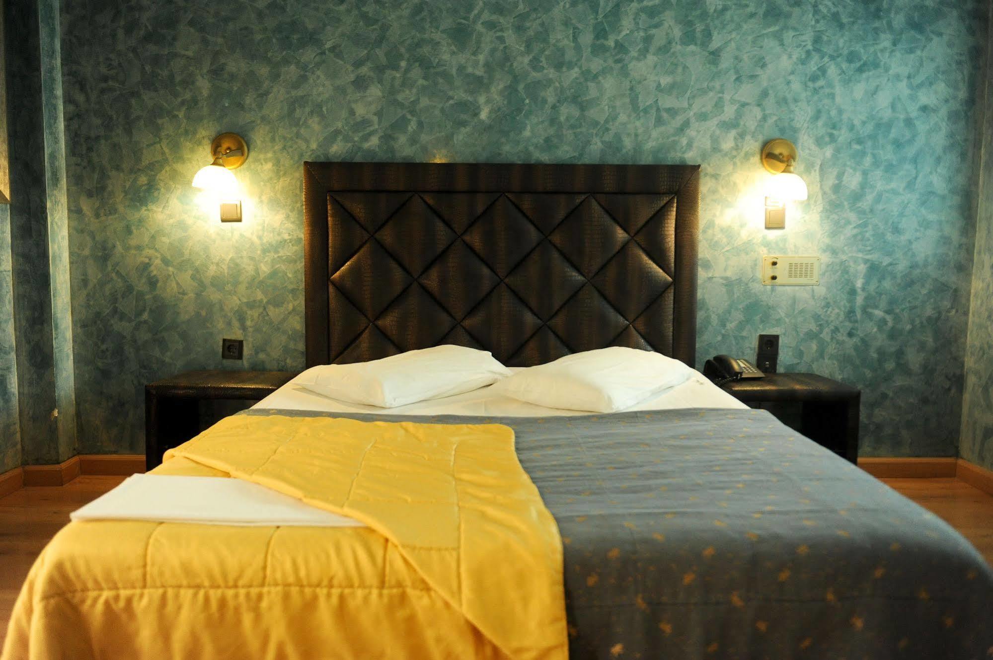 Villa Orion Hotel Athena Bagian luar foto